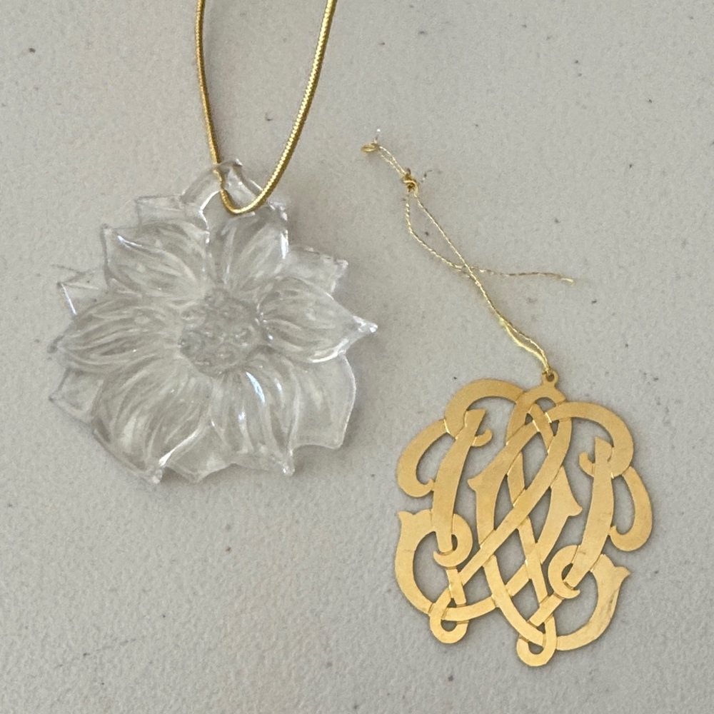 Mikasa Glass Poinsettia and 24 Karat Gold Plated Colonial Williamsburg Ornament